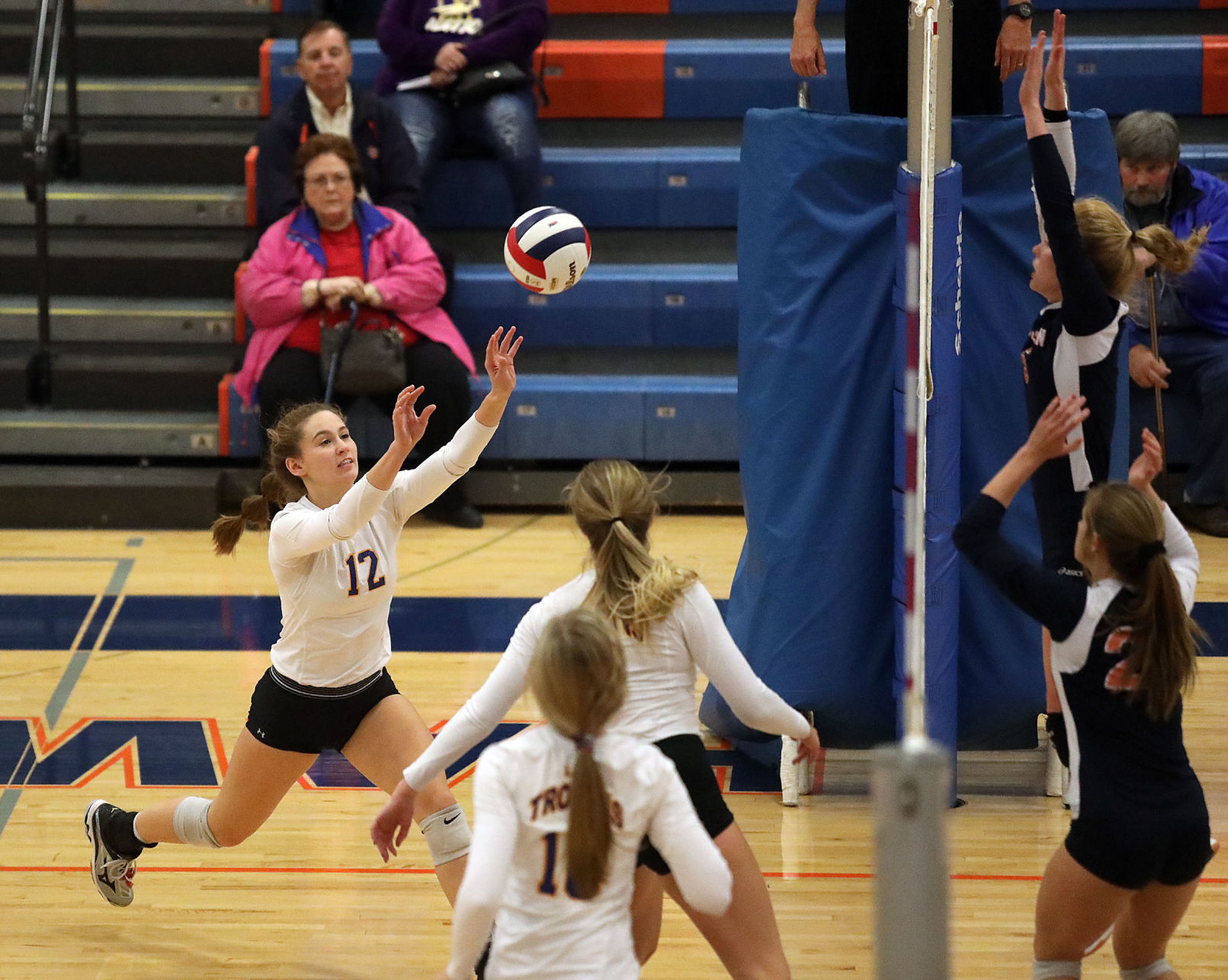 Maroa Forsyth vs New Berlin volleyball 27 10.29.18.jpg